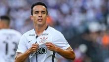 Corinthians pode sofrer transfer ban por dívida milionária com Jadson