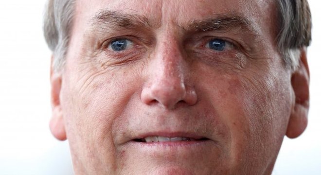 Bolsonaro anunciou que chineses e indianos passariam a ter direito ao visto eletrônico brasileiro