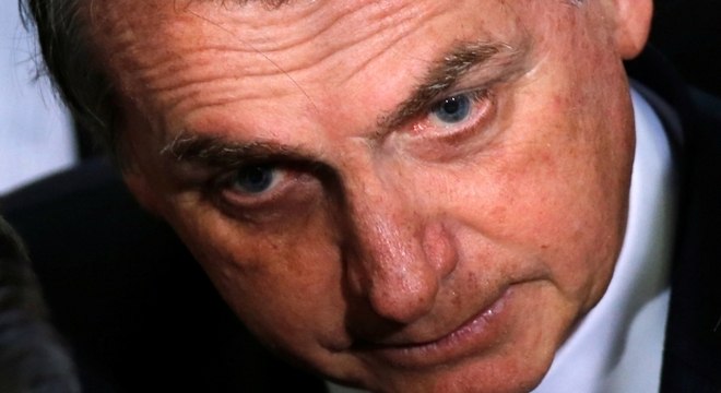  Para Carlos Fernando, Bolsonaro pode estar tentando blindar seu filho Flávio