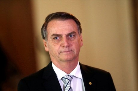 Bolsonaro volta a Brasília nesta terça-feira (20)