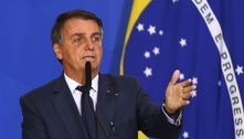 Bolsonaro diz que travou 'batalha' com STF sobre passaporte da vacina