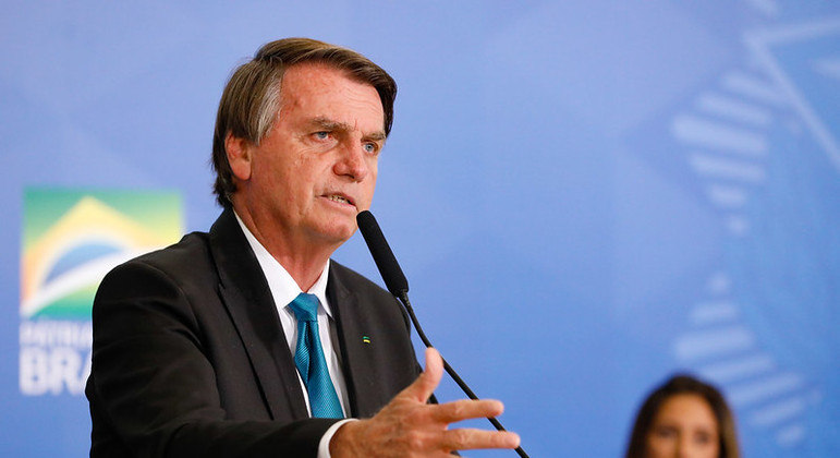 Me acusam de ser ditador, mas quero eleições limpas', diz Bolsonaro - Notícias - R7 Brasília
