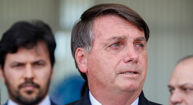 Bolsonaro diz que governo não comprará vacina chinesa