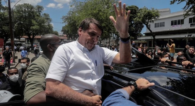 Analistas dizem que resultado das eleições municipais não decretam derrota fatal para Bolsonaro