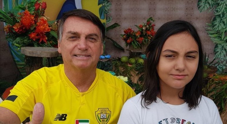 Jair Bolsonaro e a filha, Laura Bolsonaro