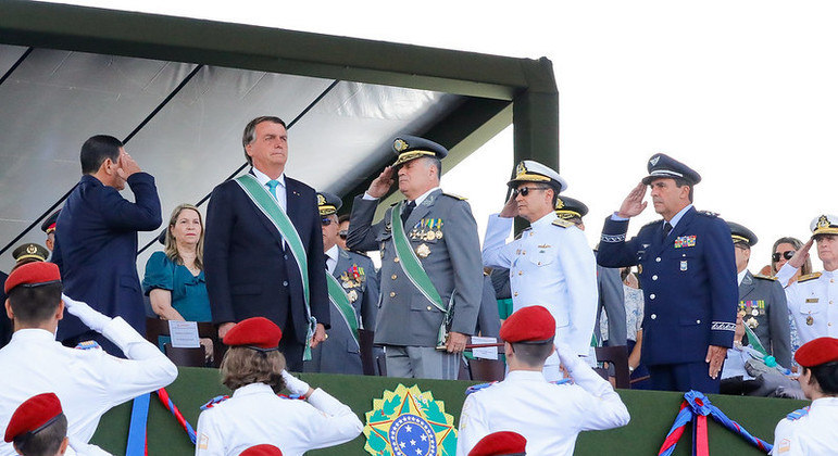 O presidente Jair Bolsonaro durante evento militar em Brasília