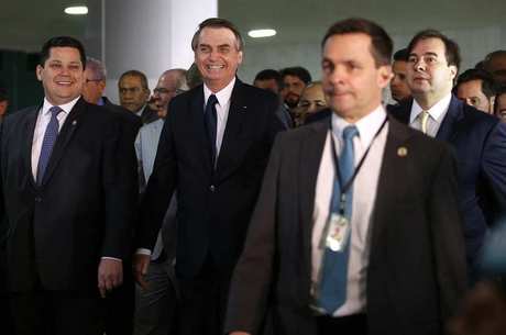 Bolsonaro apresentou o texto da reforma ao Congresso