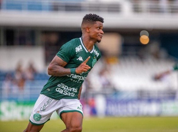 Com boas atuações pelo Guarani desde o ano passado, e potencializadas pelo bom Paulistão, O zagueiro Jamerson, de 24 anos, é mais um que pode estar de saída do Bugre. Segundo o Lance!, Santos, São Paulo e Coritiba disputam a contratação do defensor. O alvinegro praiano, inclusive, já fez proposta, e aguarda resposta da diretoria bugrina