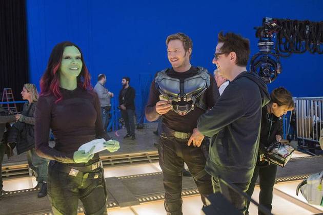 James Gunn ficou muito conhecido inicialmente por seus trabalhos na Marvel, quando dirigiu “Os Guardiões da Galáxia” 1 e 2 (2014 e 2017), e depois na DC, quando comandou “O Esquadrão Suicida” (2017), além da série “Peacemaker”(2022-).