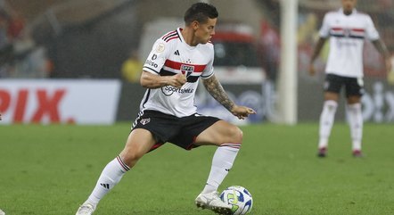 James Rodríguez em estreia pelo São Paulo