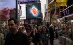 Fotos revolucionárias do telescópio puderam ser observadas por milhares de pessoas que passaram pela Times Square