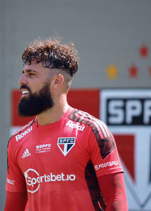 Goleiro Jandrei voltou aos treinos