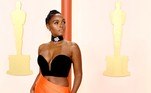 Janelle Monáe brilha no tapete vermelho do Oscar 2023