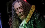 O guitarrista e vocalista Jão é o fundador da banda Ratos de Porão, criada em 1981 durante a explosão do punk rock. Inspiração!