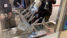 Robô-cozinheiro faz 150 pratos de macarrão por hora no Japão