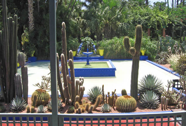 Jardim Majorelle - É um jardim botânico no Centro de Marrakech, inspirado nos jardins islâmicos 