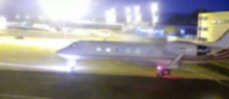 Jato Turco com drogas ao sair do hangar no aeroporto de Ribeirão Preto (Reprodução)