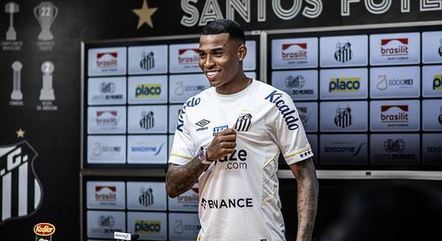 Jean Lucas foi apresentado como reforço do Santos