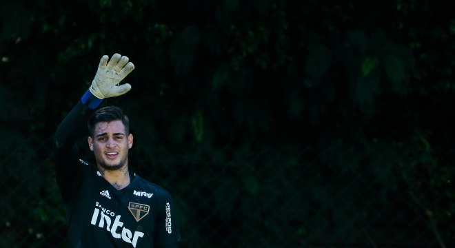 Goleiro Jean pouco atuou com a camisa do São Paulo em 2019