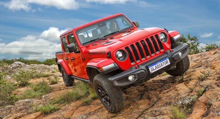 Gladiator chega ao país apenas na versão Rubicon com uma boa lista de equipamentos e design já conhecido