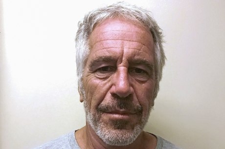 Autópsia de Epstein mostra fraturas no pescoço, diz Washington Post