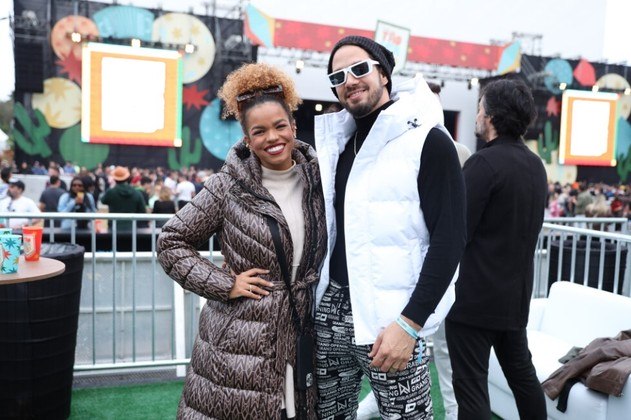 Famosos foram conferir a cultura nordestina e os shows que rolaram no terceiro dia do Tão Ser Tão. A atriz Jeniffer Nascimento estava lá acompanhada do marido, Jean Amorim