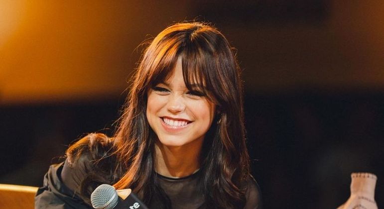 Jenna Ortega pode faturar R$ 600 mil com publicações no Instagram