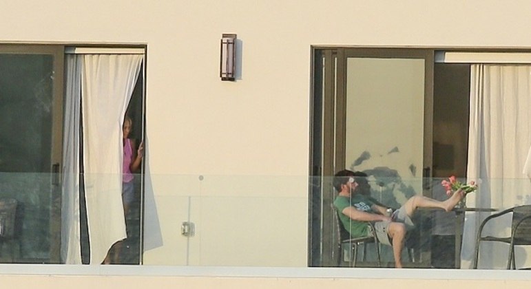 Ex-casal foi flagrado novamente e reacendeu os rumores de uma possível reconciliação 
