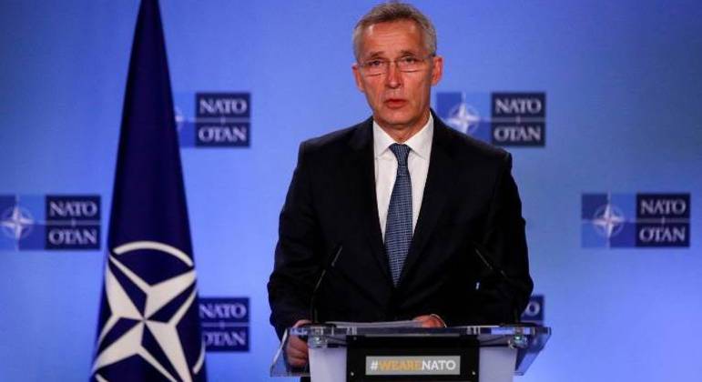 Jens Stoltenberg condenou decisão russa de reconhecer regiões separatistas