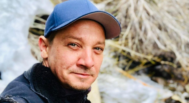 Jeremy Renner estava internado desde  1º de janeiro