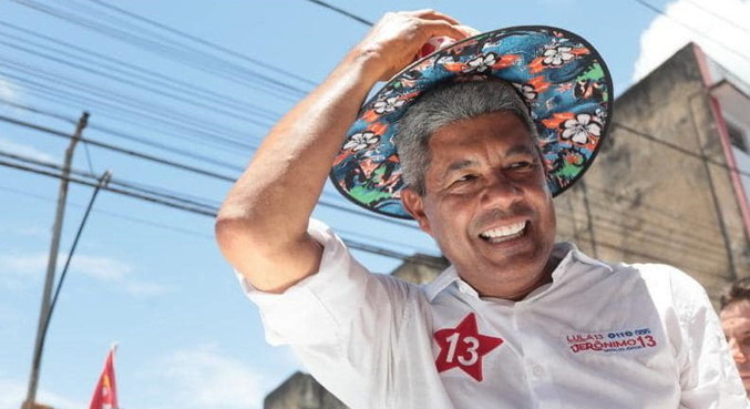 Jerônimo Rodrigues foi secretário de educação durante o 2º mandato de Rui Costa