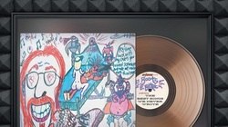 Jesse Hughes (Eagles of Death Metal) anuncia disco de covers; ouça single