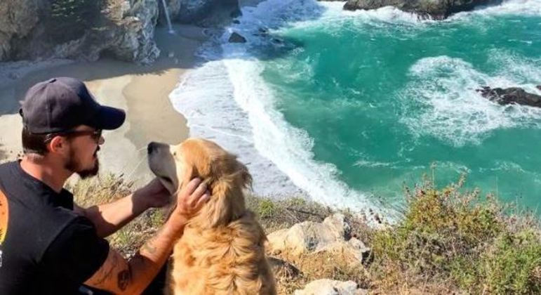 Jesse e seu cão, Shurastey, compartilhavam nas redes sociais a viagem pelo mundo

