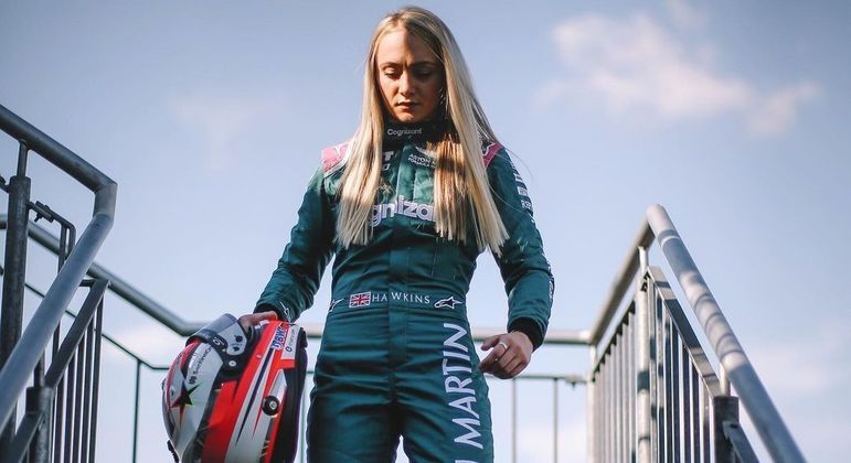 Após completar o teste, Jessica agradeceu a oportunidade da equipe que acreditou nela. 