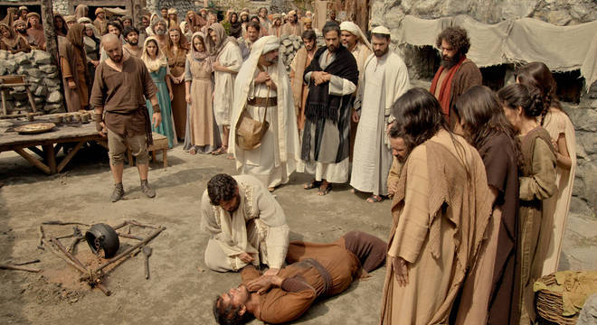 #NovelaJesus107 (quarta 19/12): Jesus expulsa o demônio do Lunático