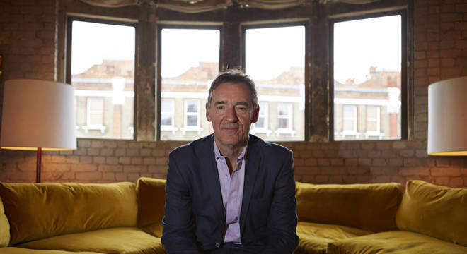 O'Neill Jim O'Neill foi o criador do termo BRIC, para se referir a Brasil, Rússia, Índia, China, países que, na visão do economista, representariam possíveis grandes potências globais