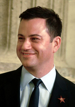 Jimmy Kimmel -  Apresentador de talk show, comediante e escritor americano. 