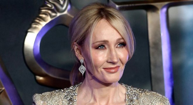Acusada de transfobia, JK Rowling assinou carta contra a cultura do cancelamento