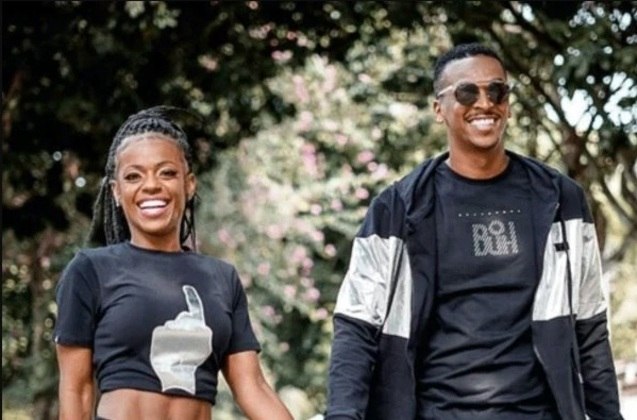 A confirmação dos rumores fez com que Claudia Santos, então esposa do ex-atacante do Corinthians, terminasse o relacionamento. 