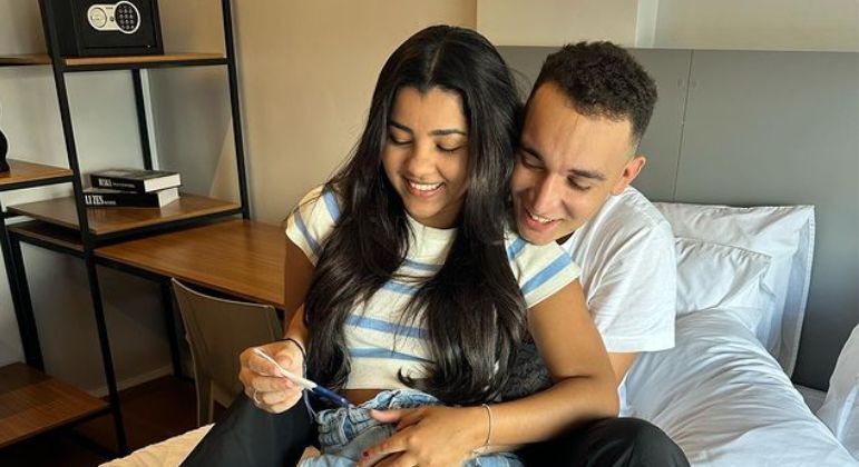 João Gomes e Ary Mirelle vão ter um filho