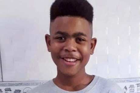 Jovem foi morto com um tiro de fuzil durante operação
