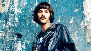 João Pedro Bonfá, filho do baterista da Legião Urbana, lança 1º disco (Karen Tribuzy/Divulgação)