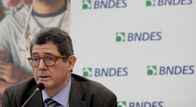 O economista Joaquim Levy deixou o governo após o presidente dizer que sua cabeça estava 'a prêmio'
