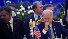 Biden comete gafe e confunde Colômbia com Camboja 