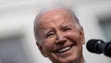 Presidente Joe Biden completa 81 anos e eleitores demonstram preocupação com sua idade