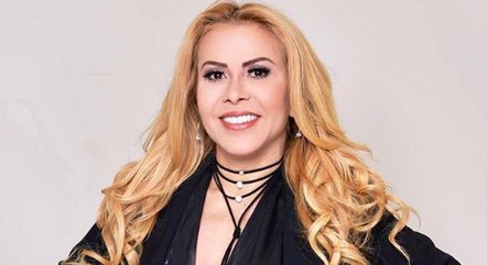 Joelma lança novo single sobre liberdade