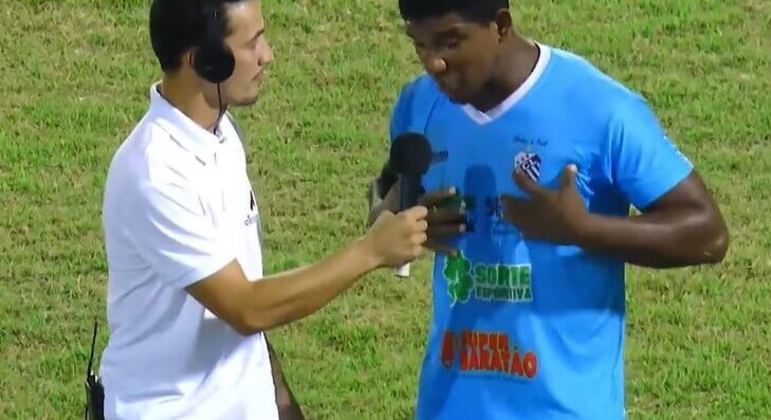 Anderson, jogador do Liberdade, viralizou na internet após detonar técnico 
