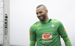 WevertonAtual campeão brasileiro com o Palmeiras, o goleiro começou sua jornada no futebol profissional no Remo, aos 19 anos