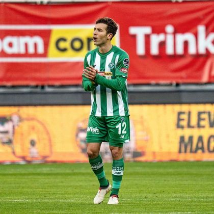 Guilherme SityaClube: KonyasporAno de transferência: 2020Passagens por: Porto Alegre e Caxias