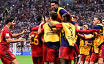 Jogadores da Espanha comemoram gol de Morata no clássico com a Alemanha